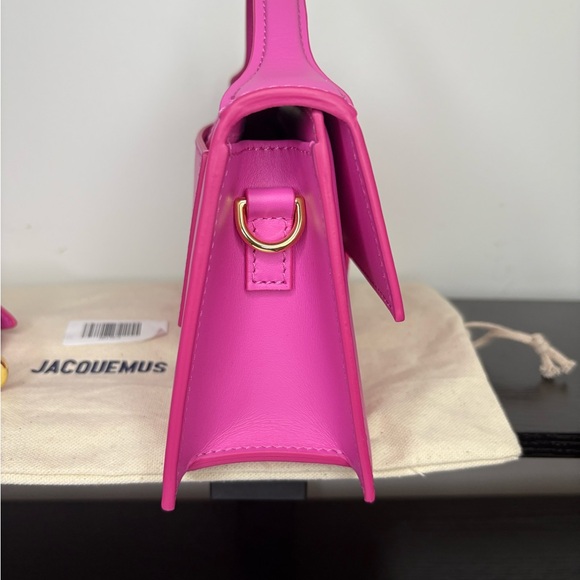 Jacquemus Vibrant Pink Mini Bag with Gold Accents - Picture 3 of 7